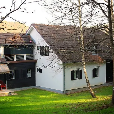 Premium In Village Lipa Апартаменты *