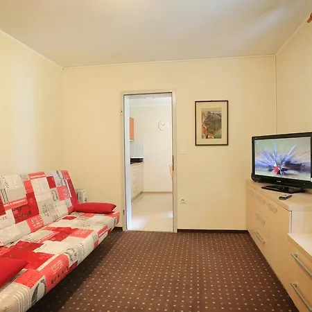 Premium In Village Lipa Апартаменты *